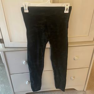 Spanx camo leggings- size M